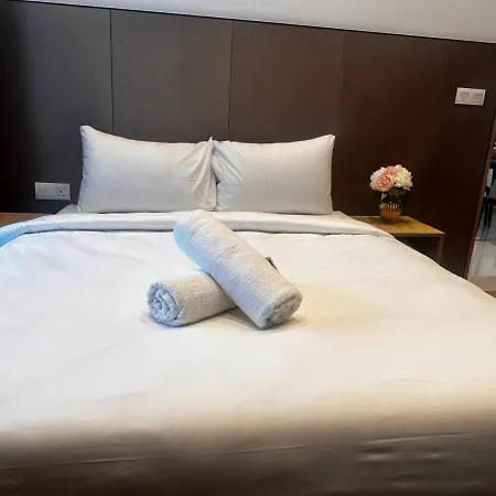 Sky Suites Klcc By Luxury Stay Kuala Lumpur Exterior photo